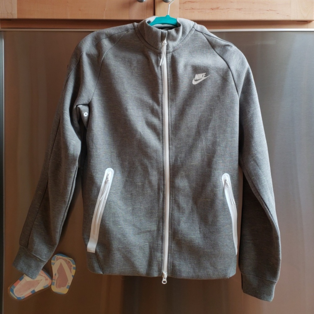 Nike zip up jacket men's sz. S NWOT